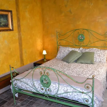 La Dimora Della Luna Giallo *