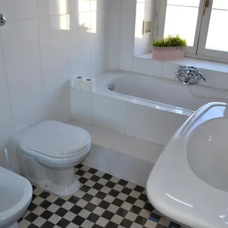 La Dimora Della Luna Giallo Apartman